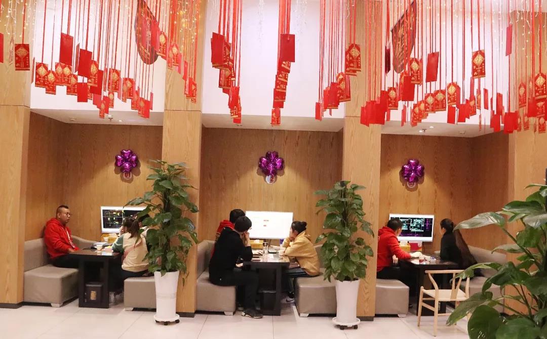 林凤装饰全案整装体验中心火爆签定现场 林凤装饰全案整装体验中心火爆签定现场