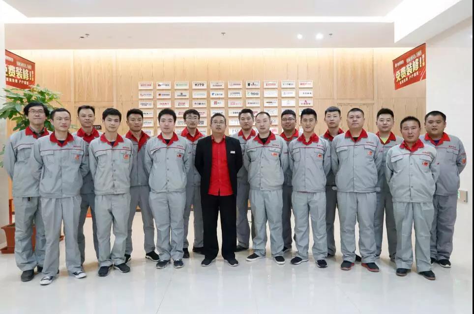 林凤装饰主材管家部合照 林凤装饰主材管家部合照