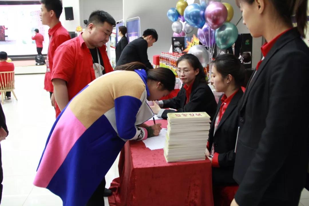 林凤大翻牌活动 林凤大翻牌活动